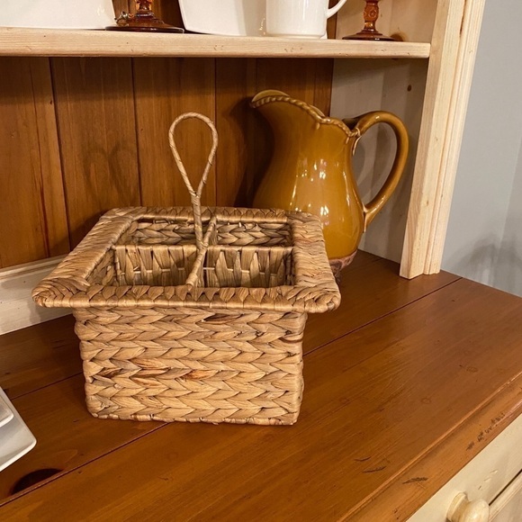 Woven Wicker Basket Utensil Holder/Organizer Caddy Vintage Mid Century Modern - Picture 2 of 9